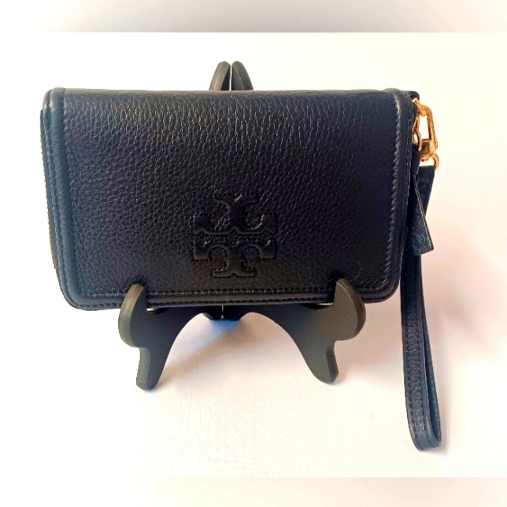 Tory Burch Black Pebbled Leather Thea Zip Around Smartphone Wallet EUC Like New